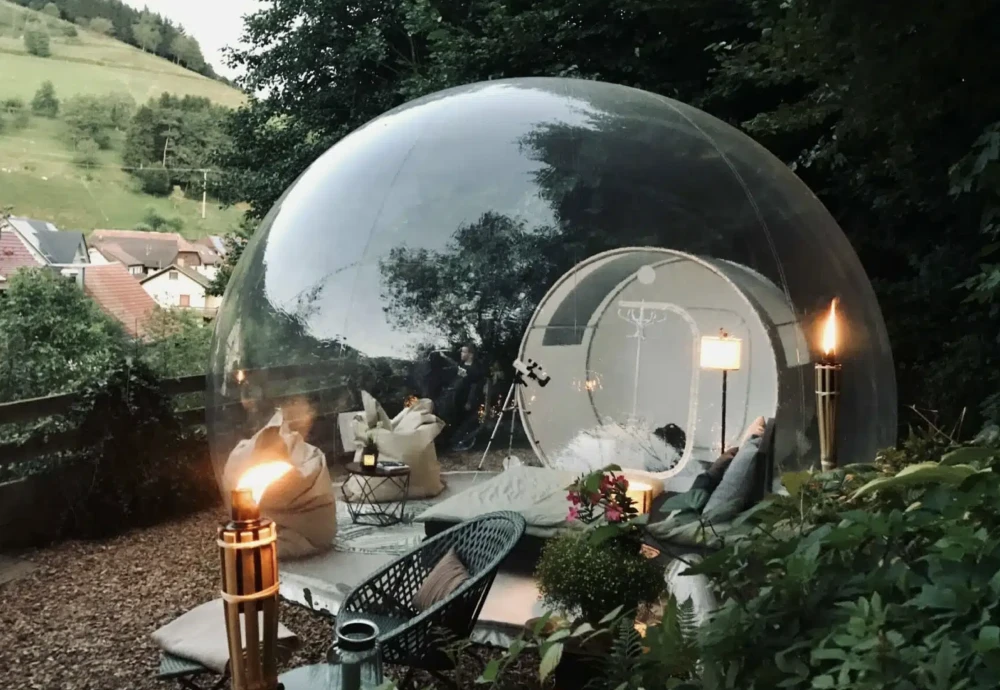 camping in bubble tent